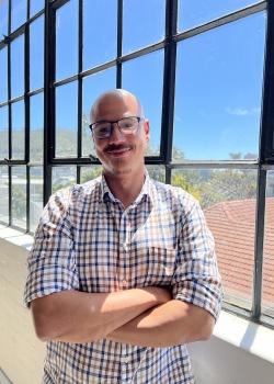 Reuben Shona Arnolds